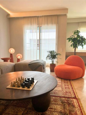 Modern-chic flat - 140sqm - Princesses